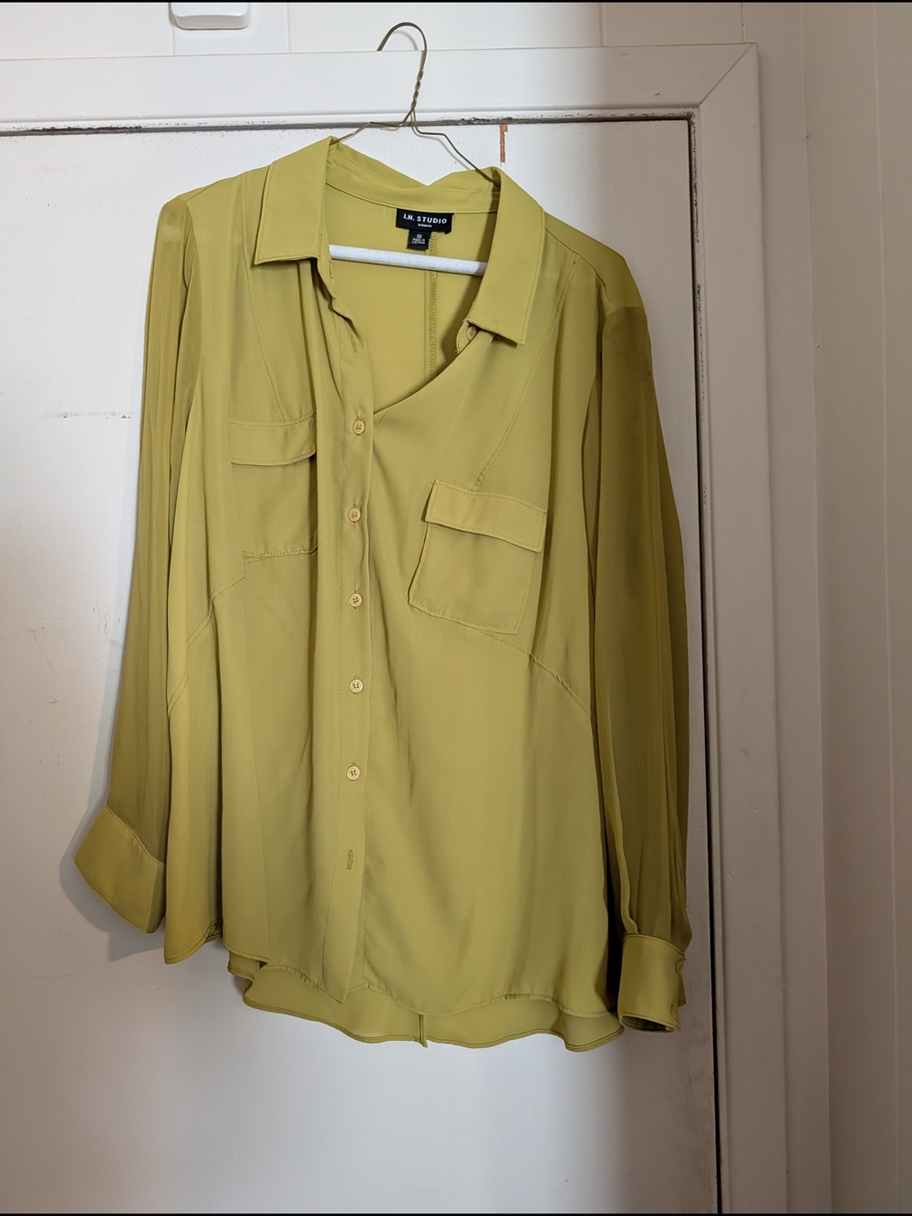 I.N. Studio Lime-Green Button-Front Blouse